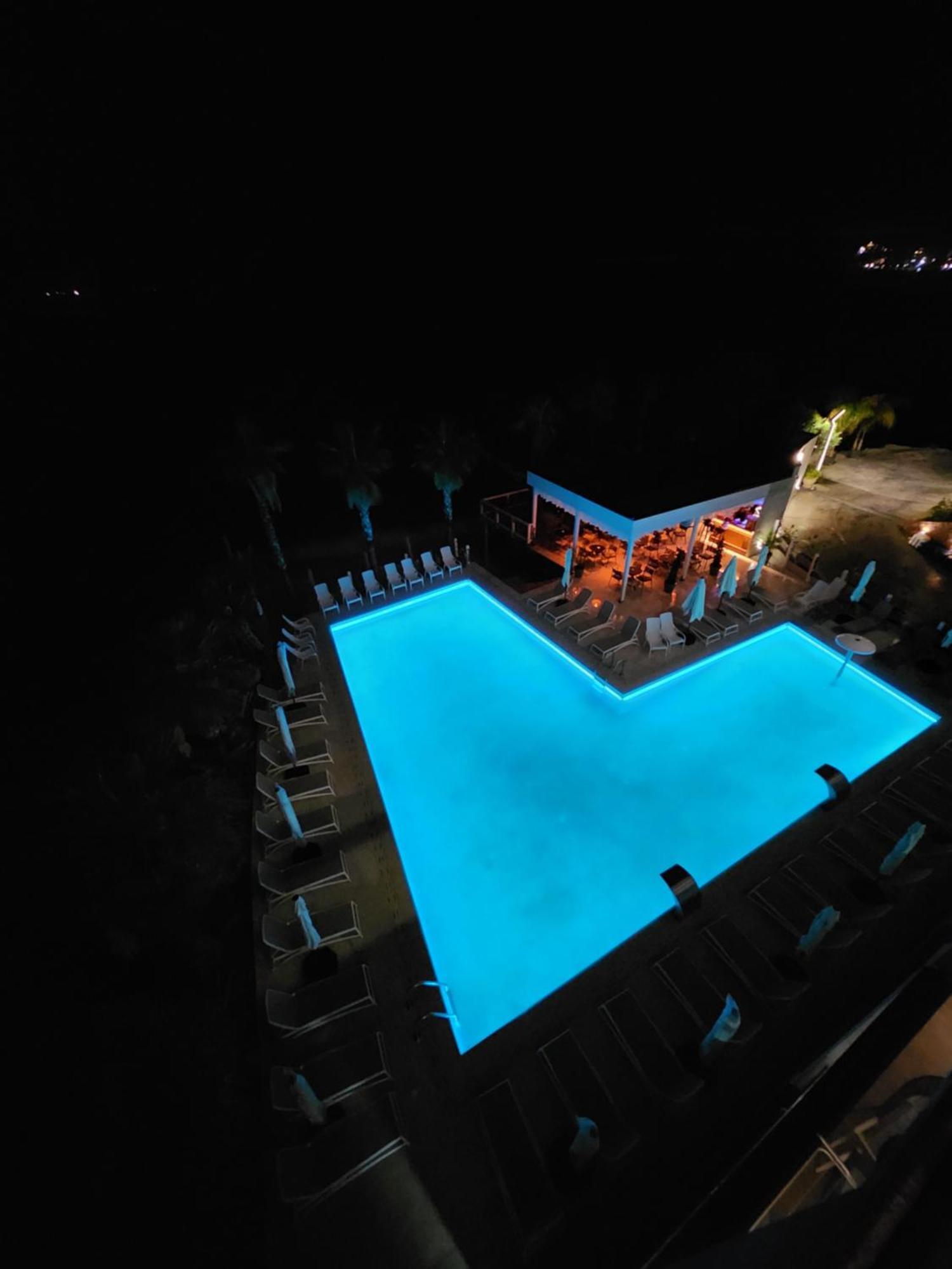 Joelle Premium Hotel Sarandë Esterno foto