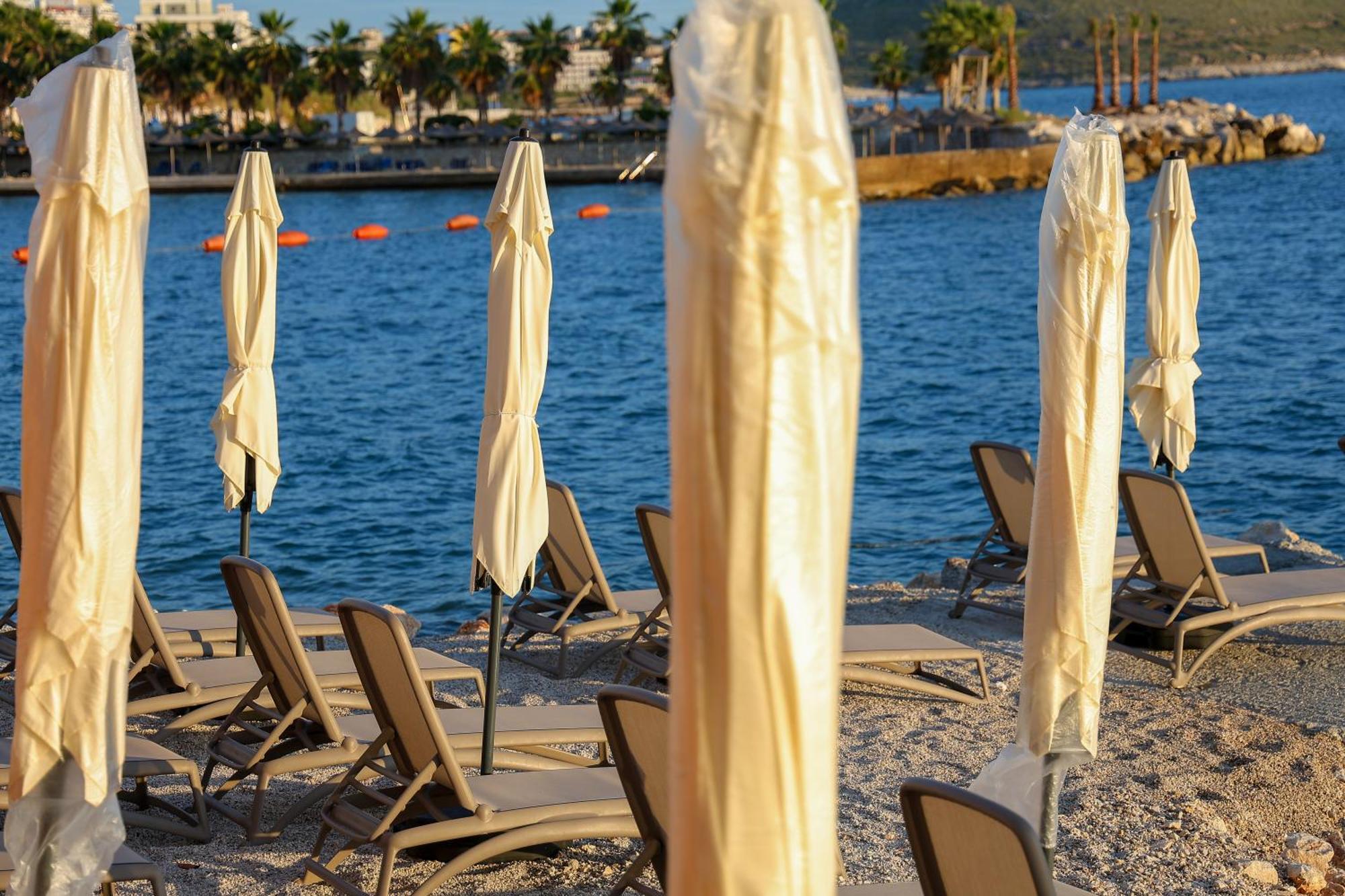 Joelle Premium Hotel Sarandë Esterno foto